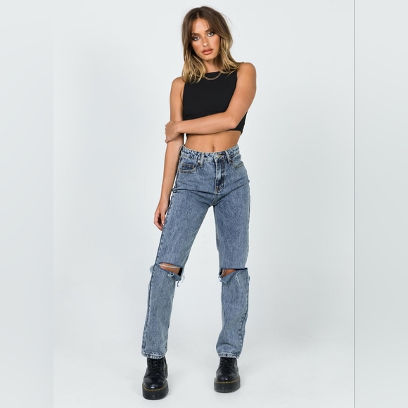 Princess Polly Intentions Straight Leg Knee Rip Denim Jeans Women's Size 8 - Picture 2 of 7